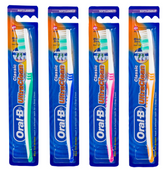 Oral-B Ultra Clean Classic Toothbrush – Regular Size, Pack of 12 (Assorted Colors)
