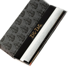 Zig-Zag King Size Slim Rolling Papers – 25 Packs per Box (32 Papers per Pack)